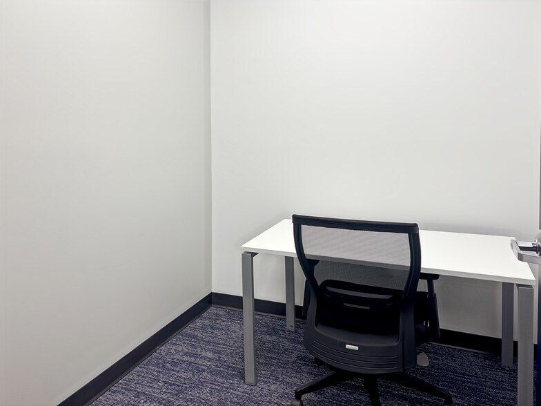 More Photos Of 3100 Cottage Hill Rd, Mobile Coworking Space