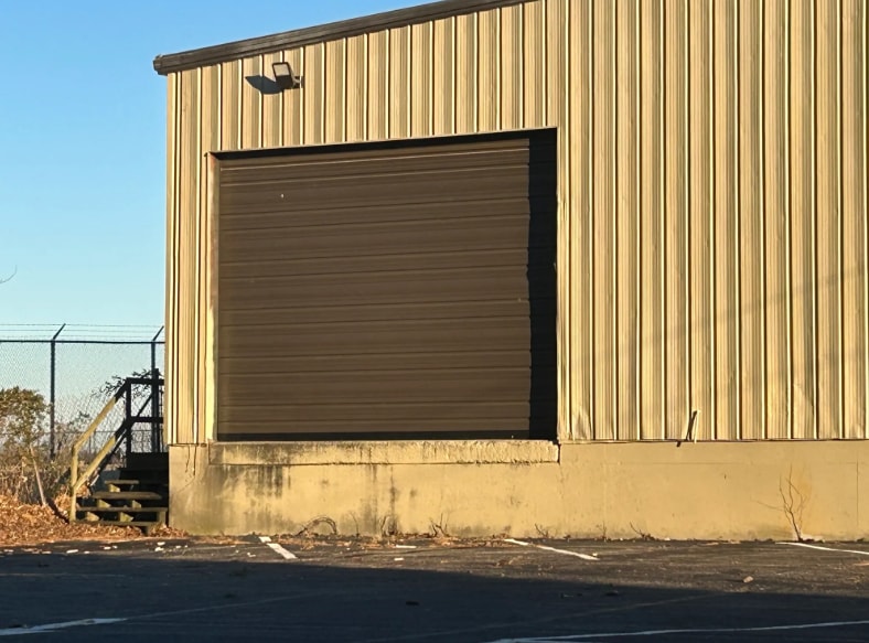 More Photos Of 851 Lovers Ln, Bowling Green Warehouse For Lease