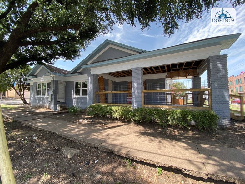 More Photos Of 105 S Zang Blvd, Dallas Office For Lease
