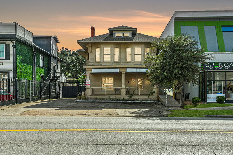 Primary Photo Of 239 Westheimer Rd, Houston Office Residential For Sale