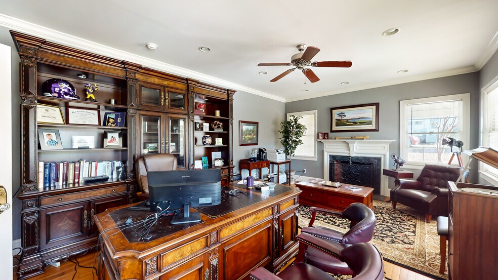 More Photos Of 120 Dry Ave, Cary Loft Creative Space For Sale