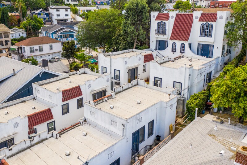 More Photos Of 907-909 Glendale Blvd, Los Angeles Apartments For Sale