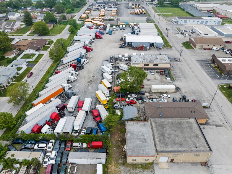 More Photos Of 14002 S Harrison Ave, Posen Truck Terminal For Sale