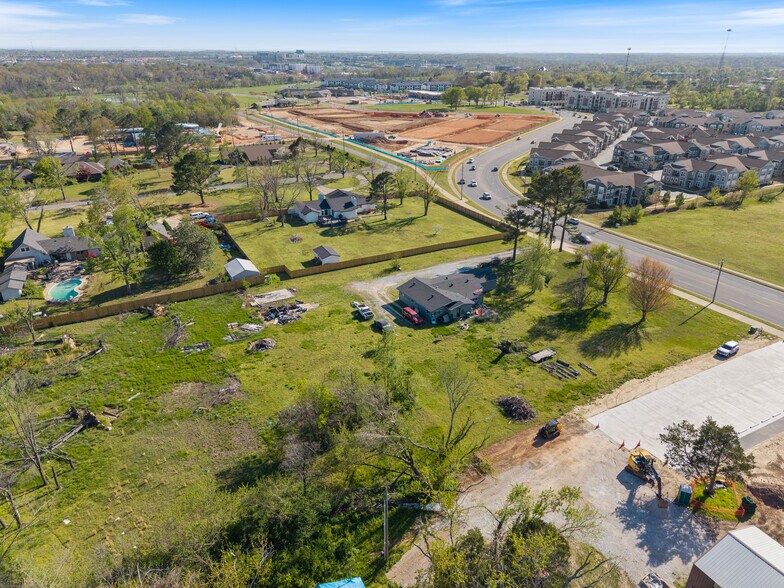 More Photos Of 315 S Promenade Blvd, Rogers Land For Sale