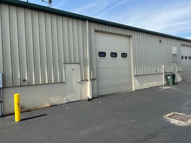 More Photos Of 840 S Martin Luther King Jr Blvd, Hamilton Warehouse For Lease