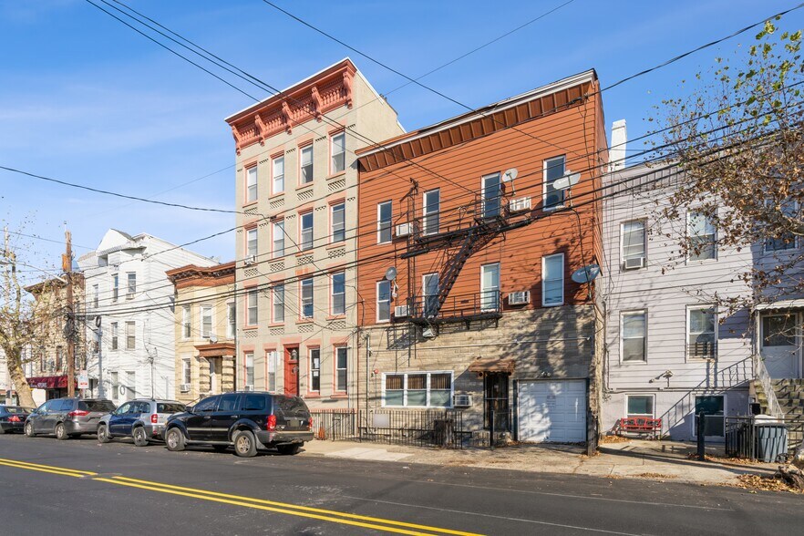 More Photos Of 40 Beacon Ave, Jersey City Apartments For Sale