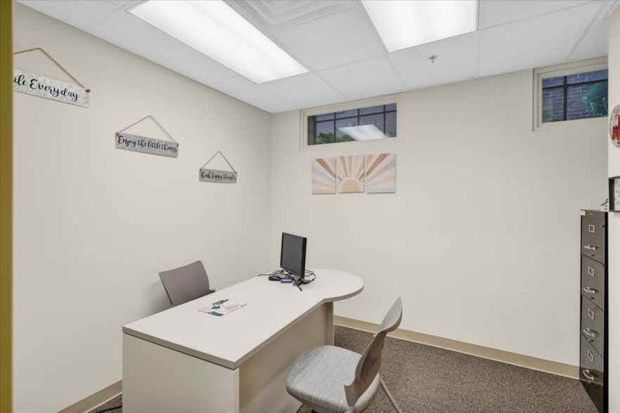 More Photos Of 213 N 5th St, Reading Office For Lease