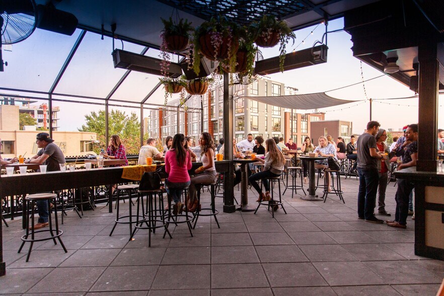 More Photos Of 901 W St NW, Washington Apartments For Lease