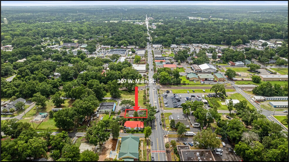 More Photos Of 307 Main Street, Ridgeland Flex For Sale