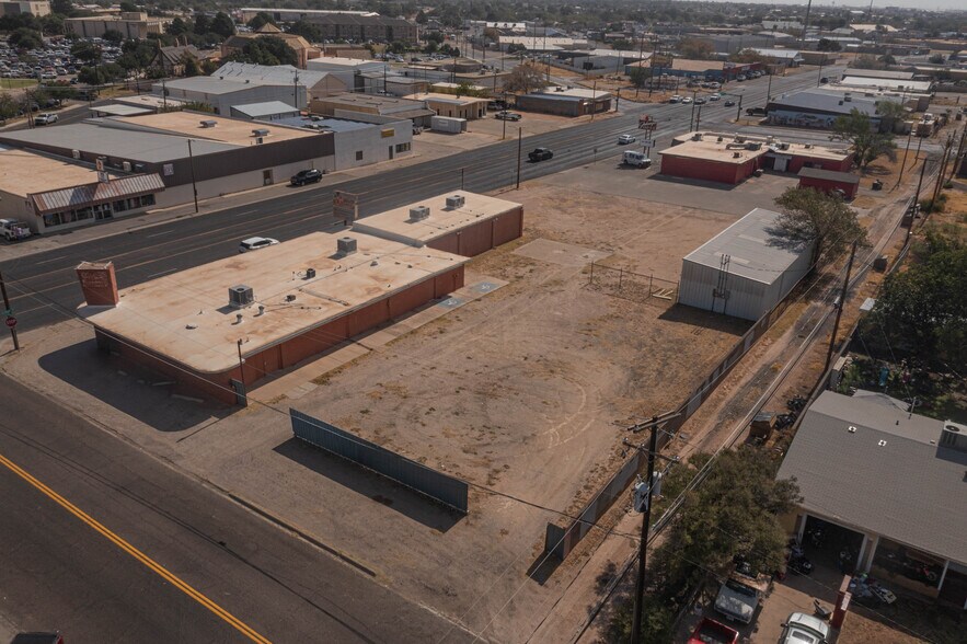 More Photos Of 2201 Kermit Hwy, Odessa Restaurant For Sale
