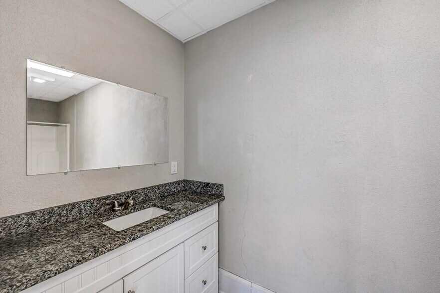 More Photos Of 310-312E Lackawanna Ave, Olyphant Apartments For Sale