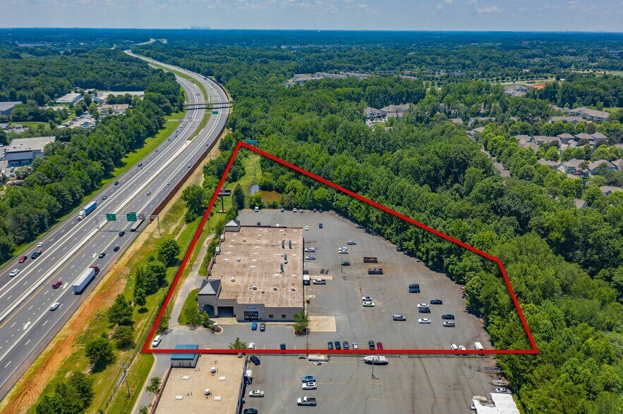 More Photos Of 20440 Chartown Dr, Cornelius Auto Repair For Sale