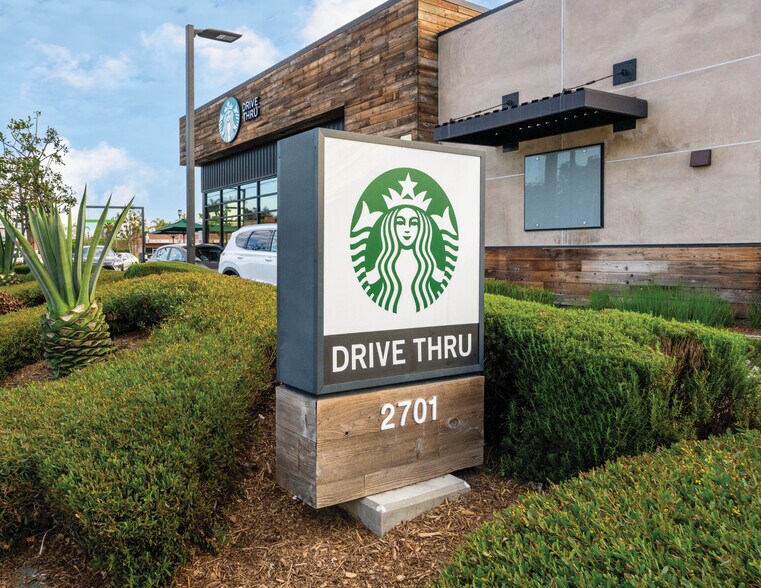 More Photos Of 2701 N Grand Ave, Santa Ana Storefront For Sale