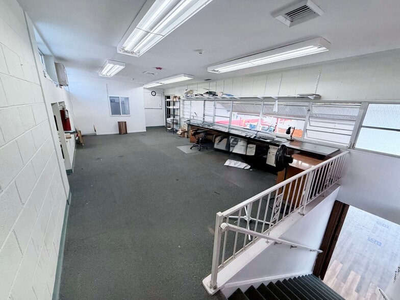 More Photos Of 6300 Westfield Ave, Pennsauken Storefront For Lease