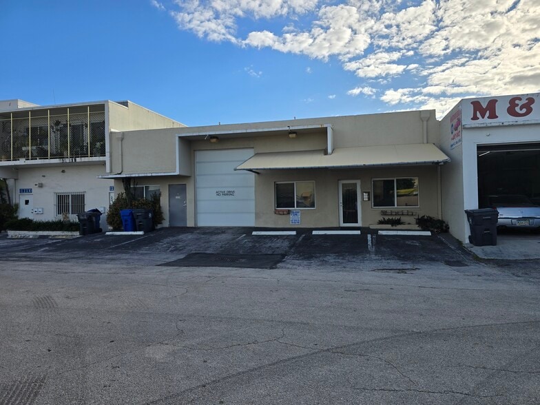 More Photos Of 1210 NE 8th Ave, Fort Lauderdale Warehouse For Sale