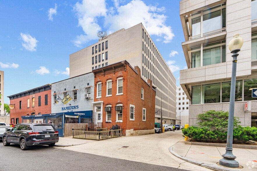 More Photos Of 122 C St NW, Washington Office For Lease
