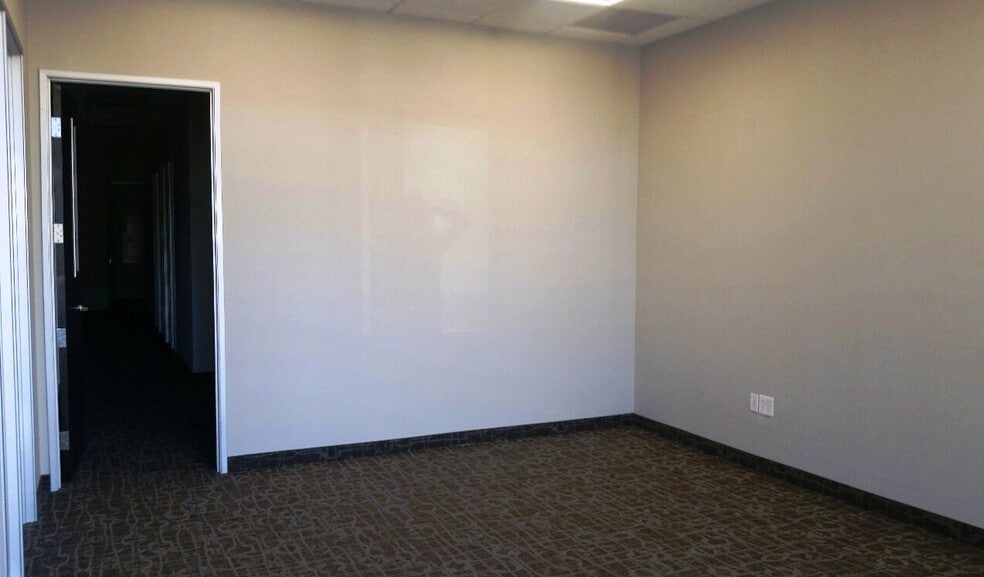 More Photos Of 12725 W Indian School Rd, Litchfield Park Unknown For Lease