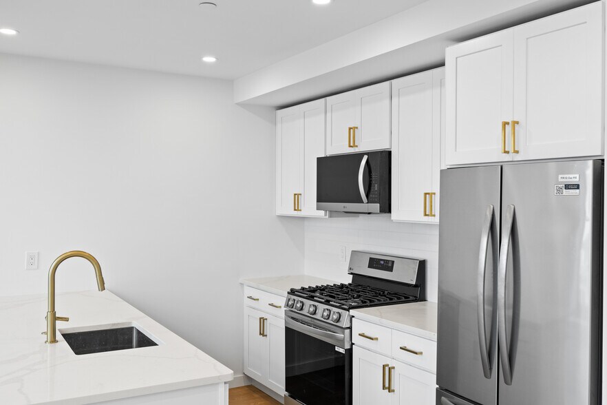 More Photos Of 400 York Rd, Jenkintown Apartments For Sale