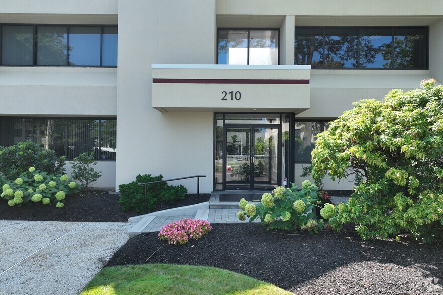 More Photos Of 210 Broadway, Lynnfield Office For Sale