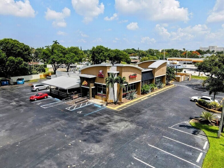 More Photos Of 2401-2403 N State Road 7, Margate Freestanding For Sale