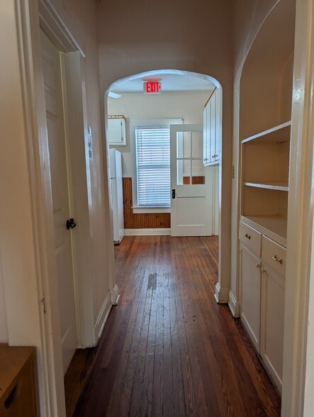More Photos Of 1427 E Fort King St, Ocala Flex For Sale
