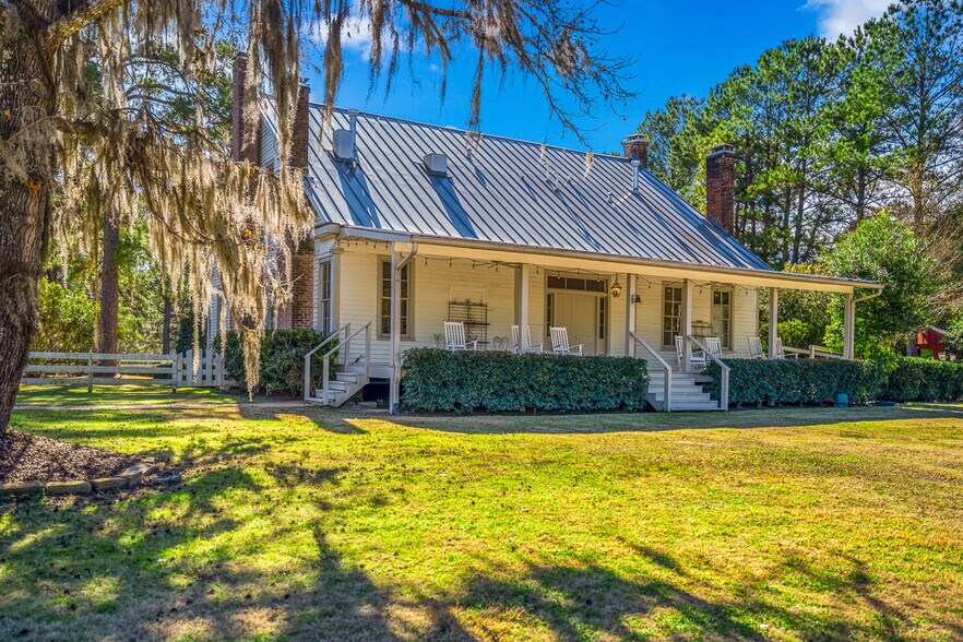 More Photos Of 3603 FM 1725 Rd, Willis Lodge Meeting Hall For Sale