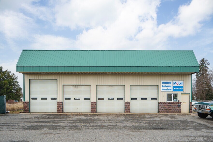 More Photos Of 525 N Barker Rd, Greenacres Auto Repair For Sale