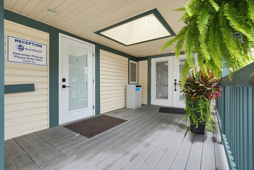 More Photos Of 9503 Brandywine Rd, Northfield Office For Lease