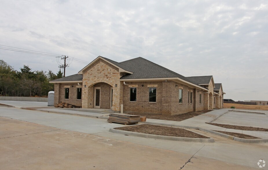More Photos Of 2040 Highland Village Rd, Highland Village Medical For Lease