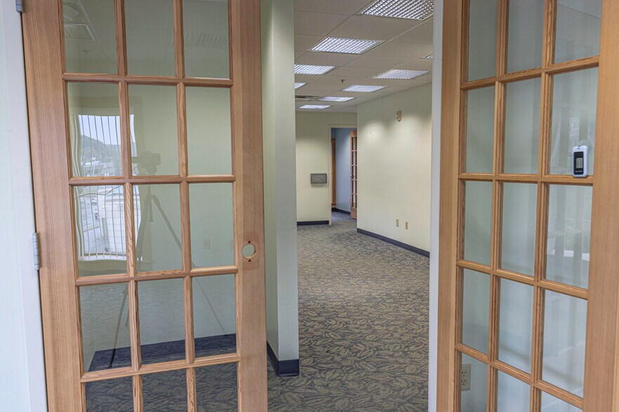 More Photos Of 9 May St, Bangor Medical For Sale