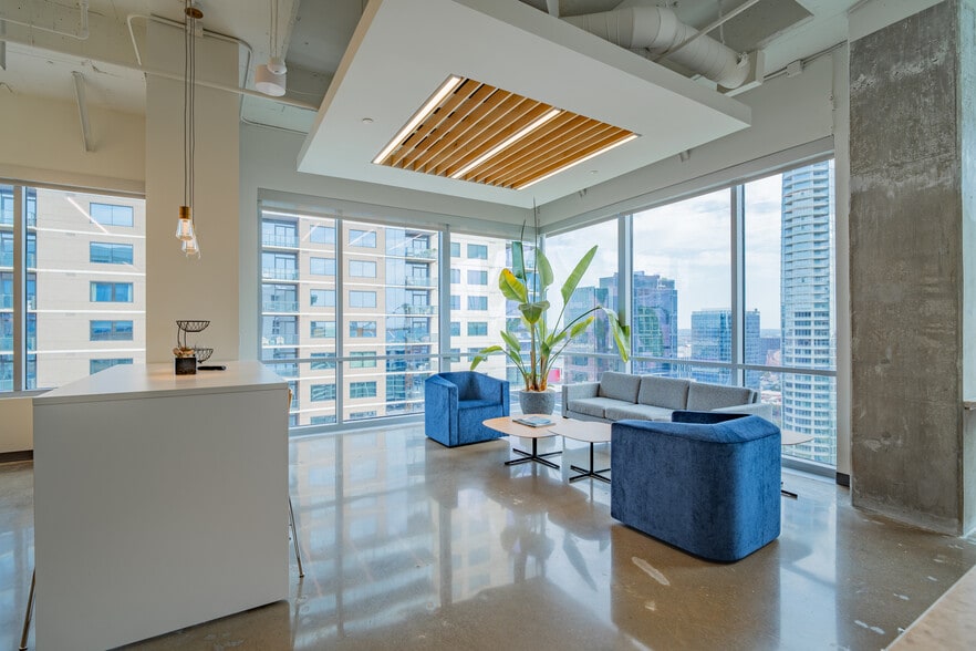 More Photos Of 2000 McKinney Ave, Dallas Office For Lease