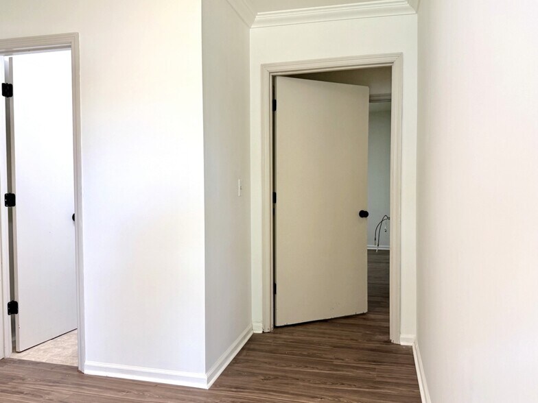 More Photos Of 421 Barony St, Moncks Corner Office For Sale