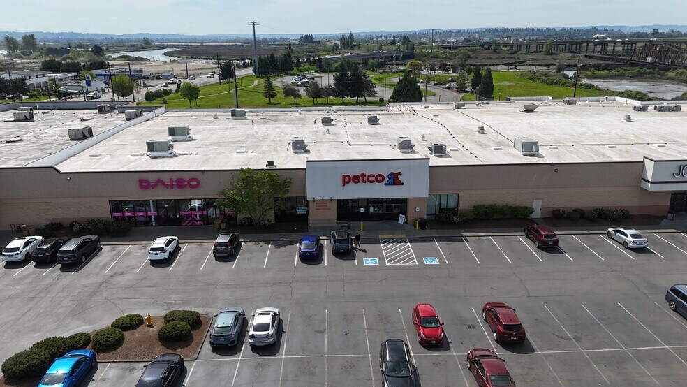 More Photos Of 251 Marysville Mall, Marysville General Retail For Sale