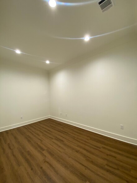 More Photos Of 1923 Southern Loop, Shreveport Loft Creative Space For Lease