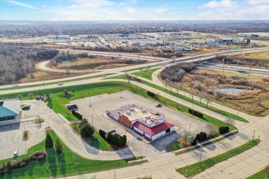 More Photos Of 10950 W Good Hope Rd, Milwaukee Restaurant For Sale