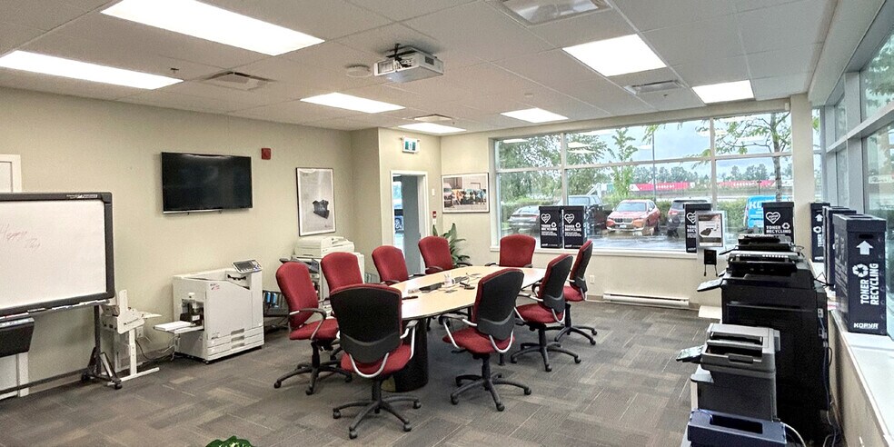 More Photos Of 8291 92nd St, Delta Light Distribution For Sale