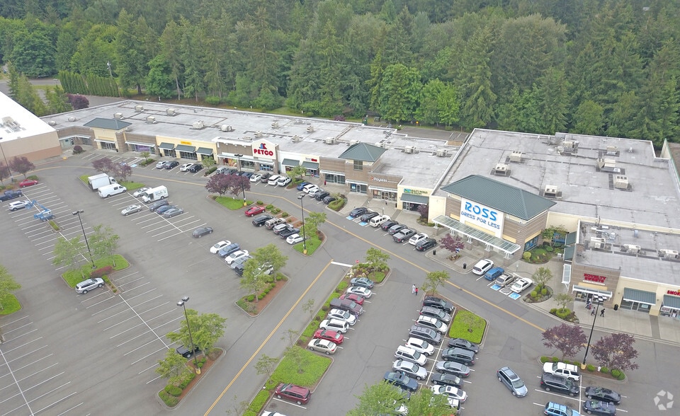 More Photos Of 26015-26301 104th Ave SE, Kent Freestanding For Lease