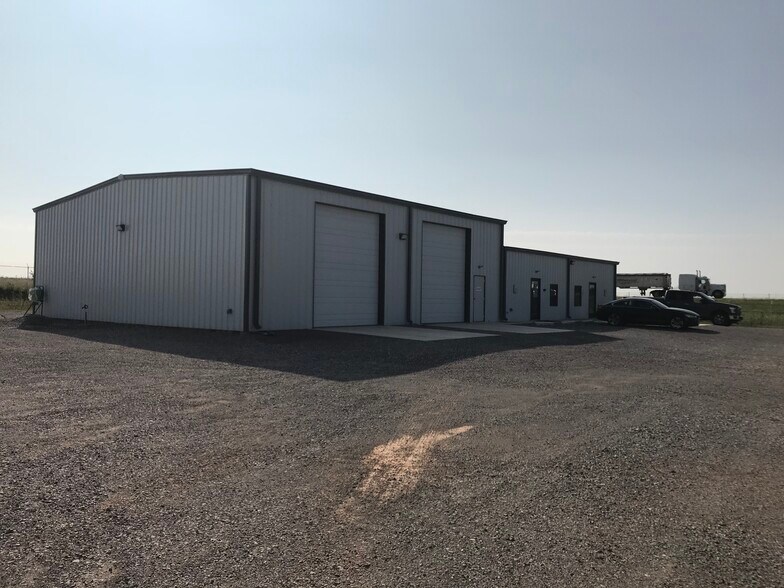 More Photos Of 5602 E Hwy 66, El Reno Industrial For Sale