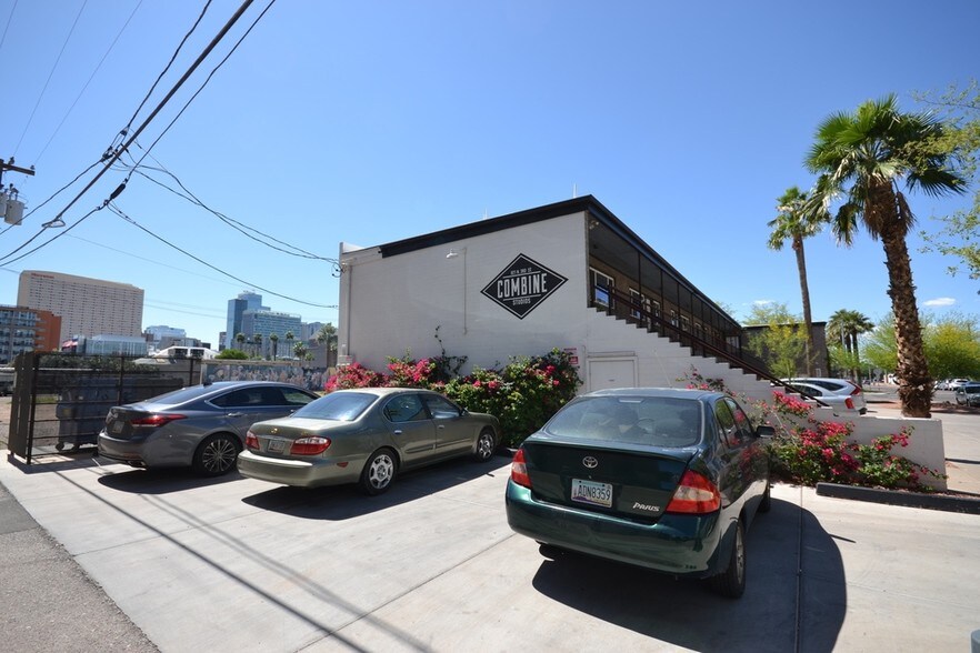 More Photos Of 821 N 3rd St, Phoenix Apartments For Sale