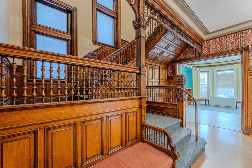 More Photos Of , Buffalo Office For Sale