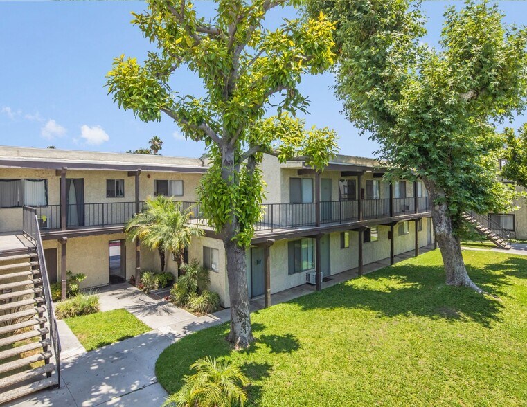 More Photos Of 3108 Vineland Ave, Baldwin Park Apartments For Sale
