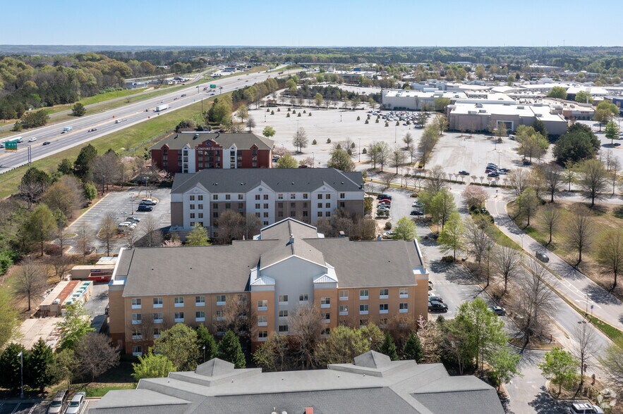 More Photos Of 7850 Stonecrest Sq, Lithonia Hotel For Sale