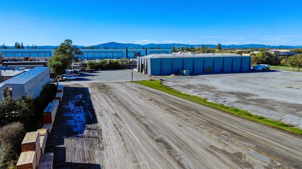 More Photos Of 3660 Copperhill Ln, Santa Rosa Warehouse For Lease