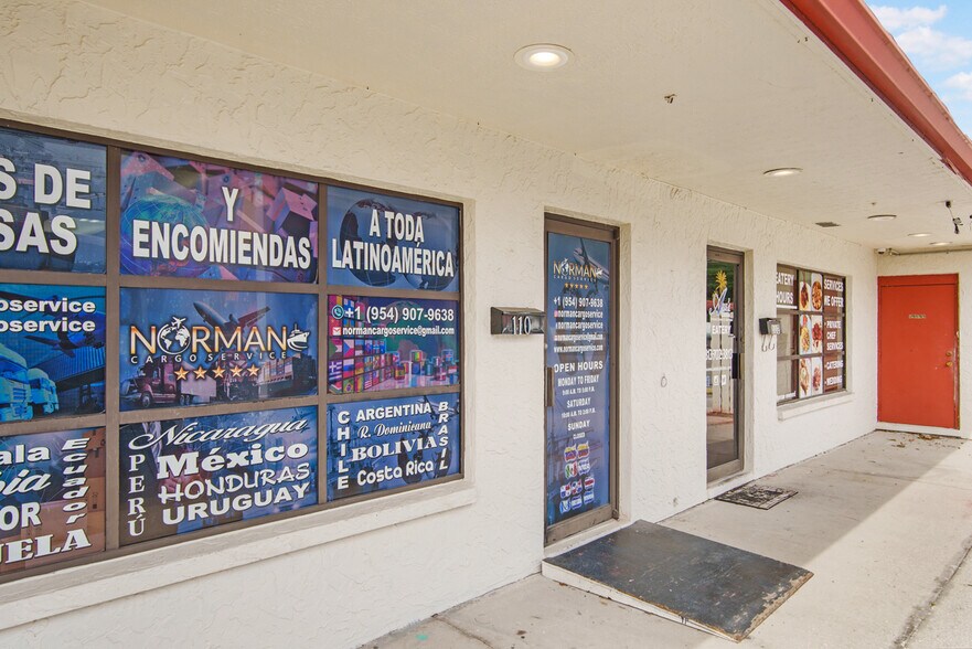 More Photos Of 102 Flagship Dr, Lutz Storefront Retail Office For Lease