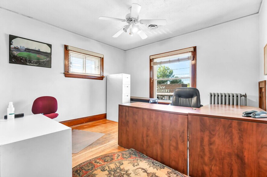 More Photos Of 881 E 222nd St, Euclid Office Residential For Sale