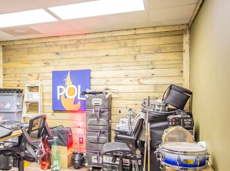 More Photos Of 1601 44th St, Lubbock Religious Facility For Sale