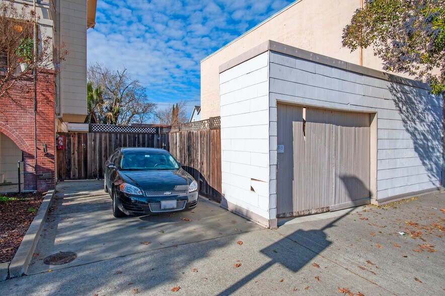 More Photos Of 815 Main St, Suisun City Apartments For Sale