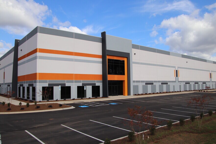 More Photos Of 150 Southridge Pky, Bessemer City Distribution For Lease