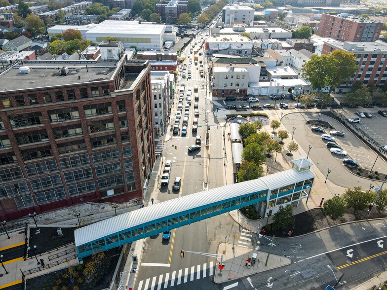 More Photos Of 305 W Side Ave, Jersey City Apartments For Lease