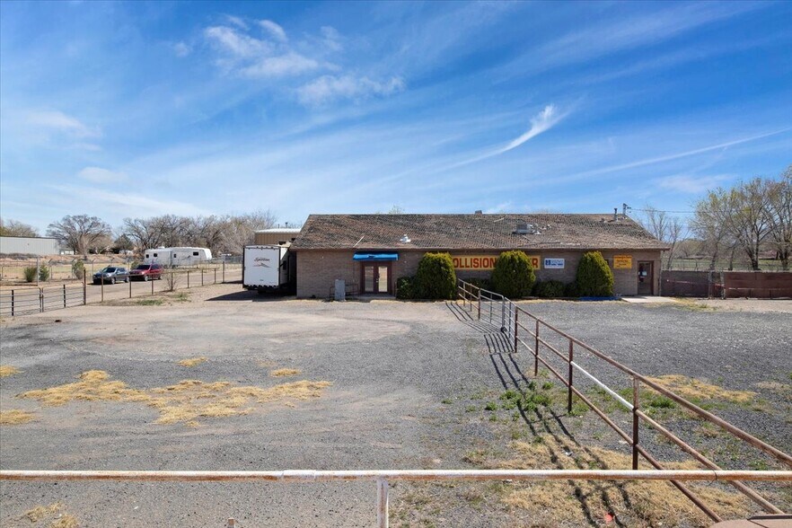 More Photos Of 2100 Bosque Farms Blvd, Peralta Auto Repair For Sale